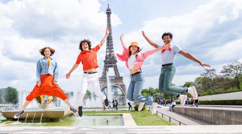 Klook เผยผลสำรวจ “Travel Pulse” Gen Y และ Gen Z เกินครึ่ง ซื้อทริปท่องเที่ยว แก้เครียด พร้อมเปิดตัวแคมเปญ “The Best You”