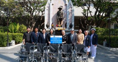 วิริยะประกันภัย มอบรถเข็นวีลแชร์หนุนคุณภาพชีวิตผู้ป่วย รพ.ตากสิน